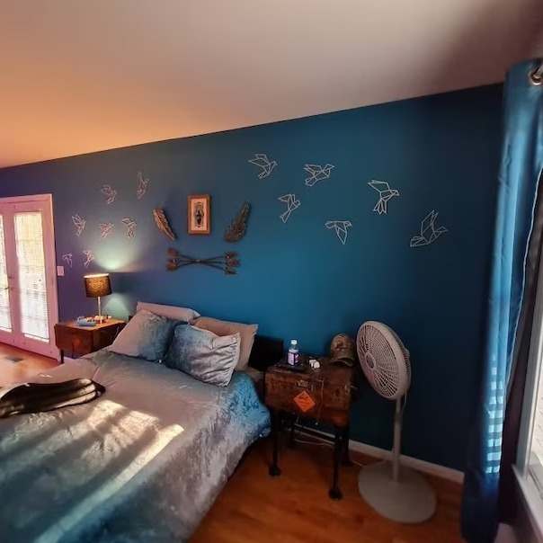 Metal art wall decoration available both indoors and outdoors