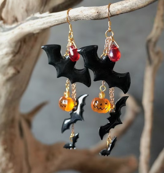 🎃Handmade Halloween signature earrings👻