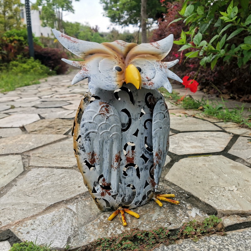 Metal Owl Solar LED Lighted Garden Sculpture Statue