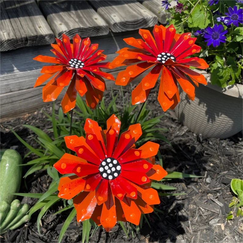 Metal garden stakes, garden decoration, high quality gift choice (limited time discount)