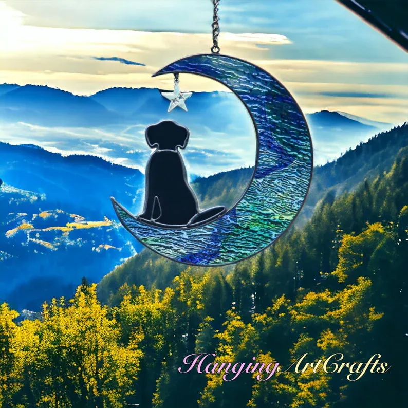 Dog Suncatcher,suitable for gift giving and decoration for dog lovers