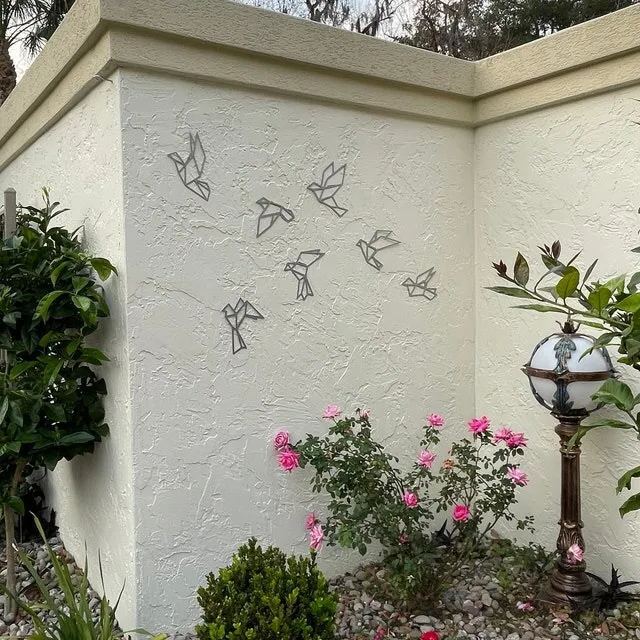 Metal art wall decoration available both indoors and outdoors