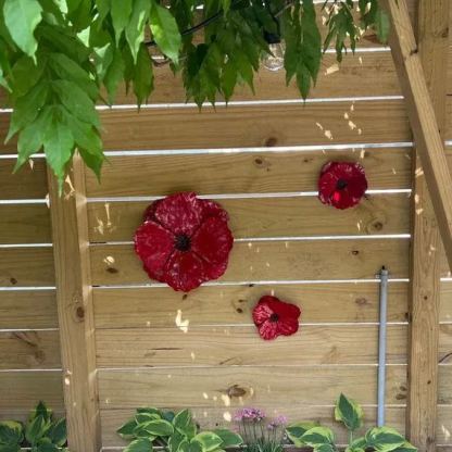 Wall Mounted Poppies 3-Piece Red Metallic Flowers Perfect wall decoration