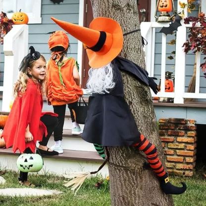 🎩Flying Witch Halloween Decoration - Witch Crashes into Tree