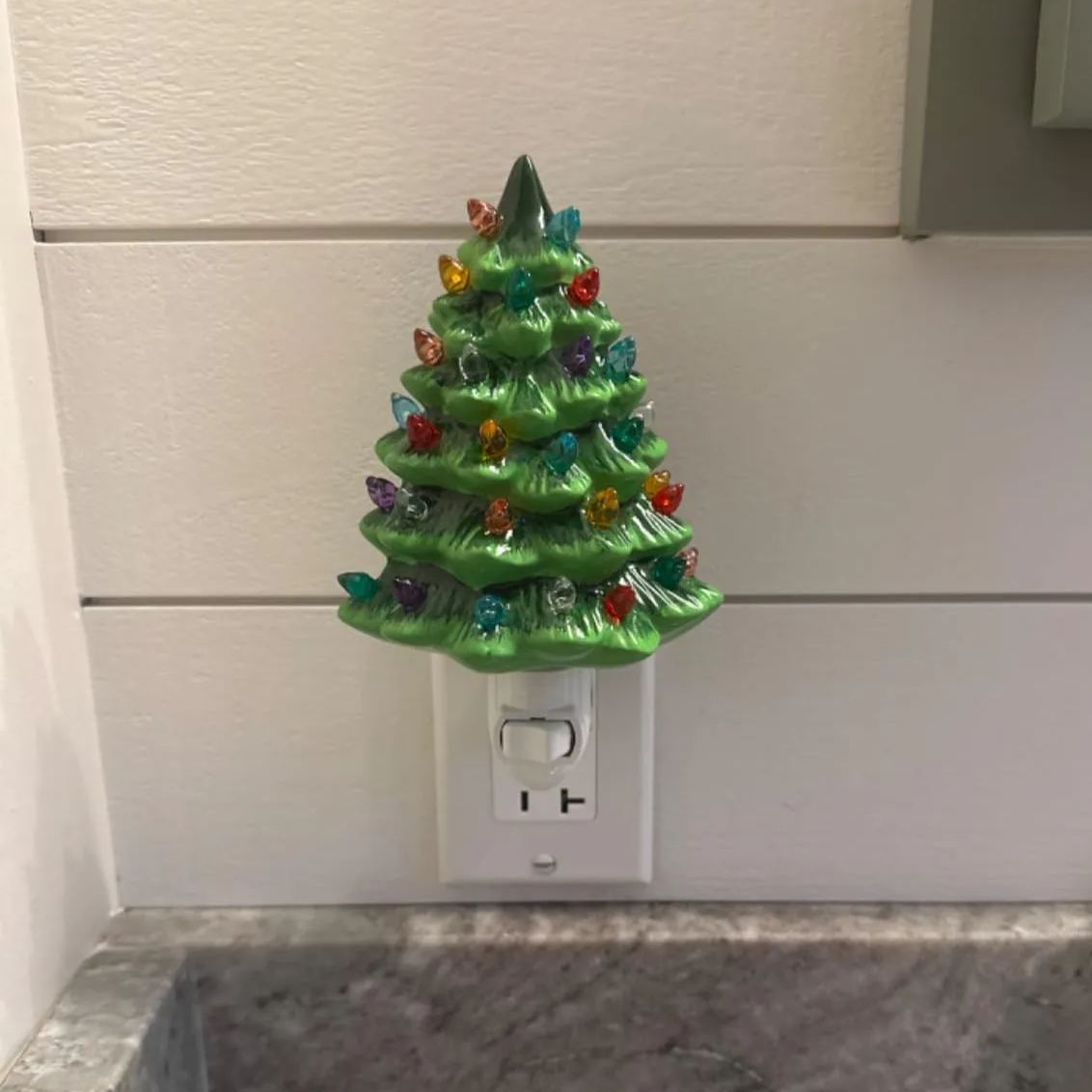 🎄Handmade Ceramic Christmas Tree Night Light| Ceramic Art| Hand Painted Art