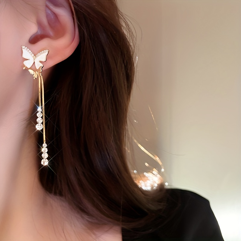 🦋Cercei de lux cu design fluture placat cu aur de 14K