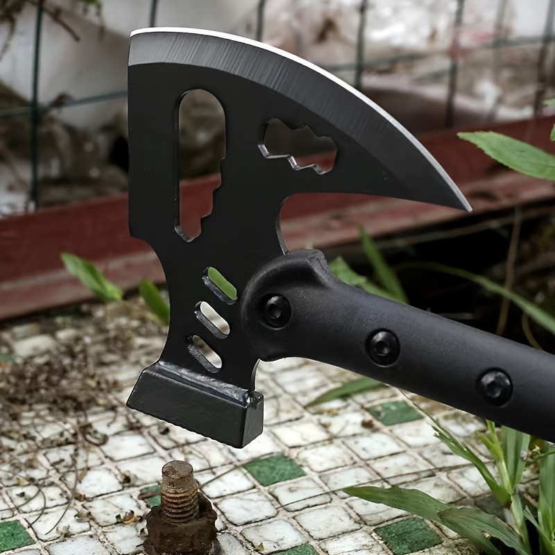 Topor multifunctional pentru exterior