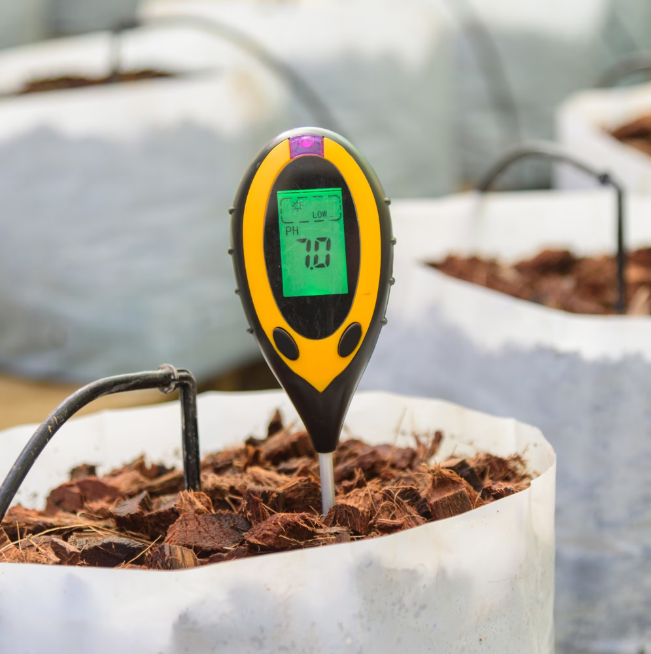 Aparat Digital de Analiza a Solului 4 in 1, pH, Umiditate, Luminozitate, Temperatura