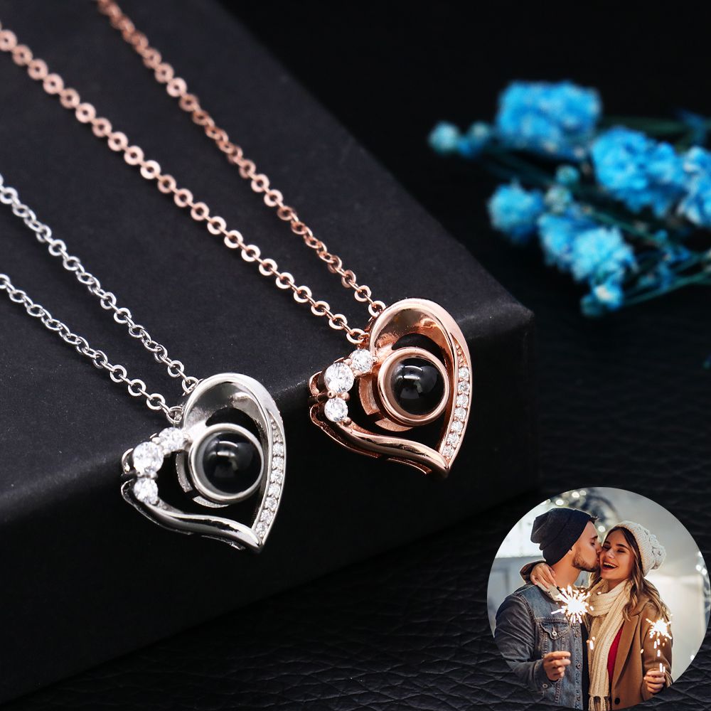 💎Colier personalizat cu proiecție foto - inimă