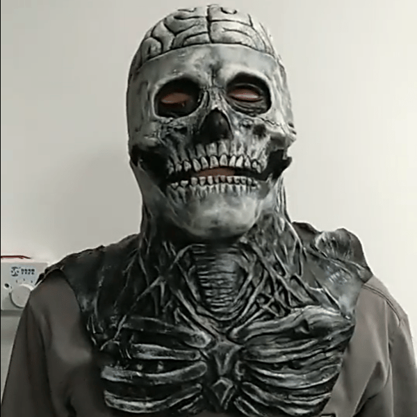 🎃 Omul schelet biologic înfiorător