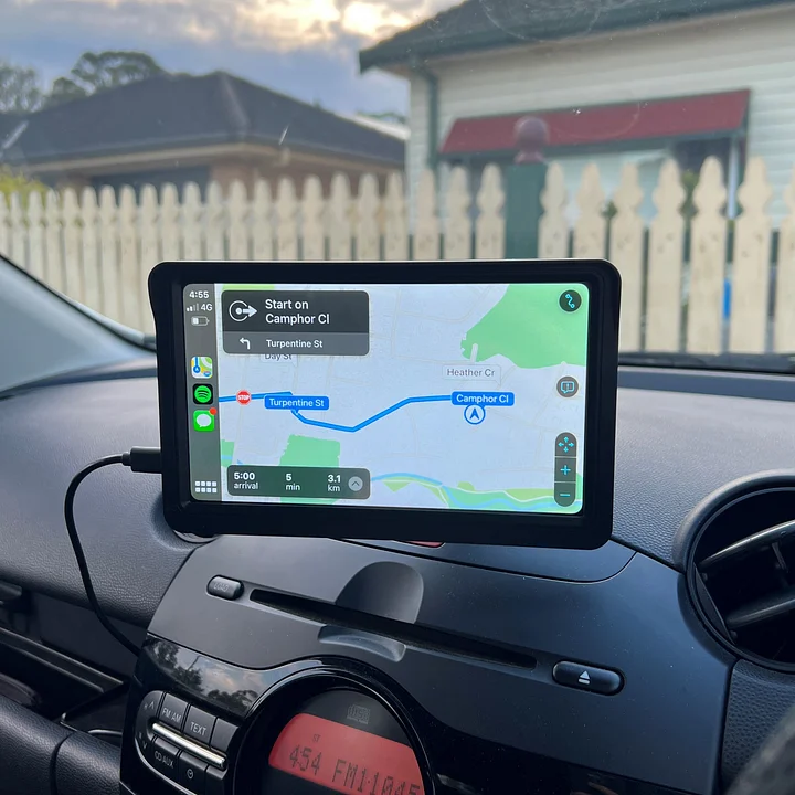 Tablou de bord universal cu ecran tactil pentru mașină | Apple CarPlay & Android Auto