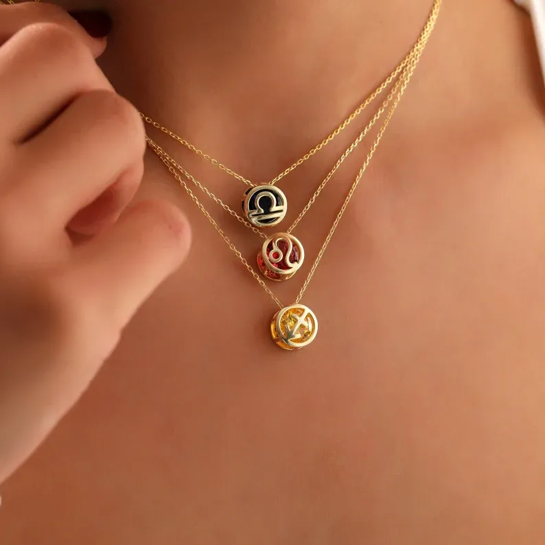 🌟🌈 Colier zodiac exclusiv din aur de 18k cu piatră unică de naștere✨🎁 (unisex)