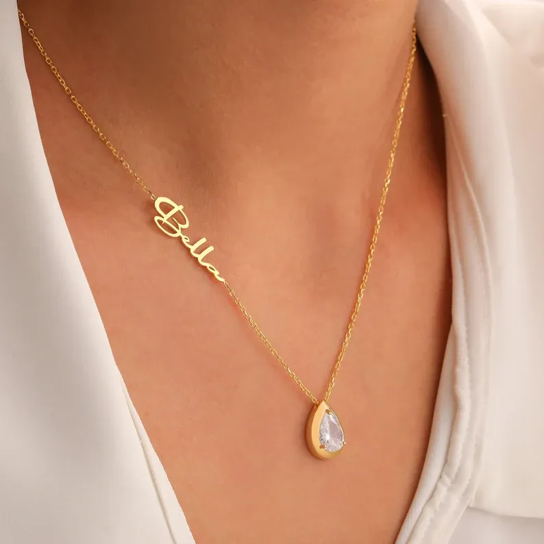 Piatra de nastere minimalista lucrata manual, colier personalizat din aur de 14k cu nume si piatra de nastere, cadou de Ziua Mamei pentru ea, bijuterii din piatra de nastere pentru femei