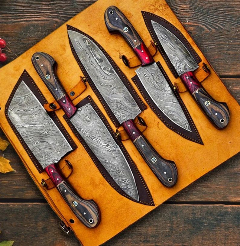 „🔪✨ Set de bucătar din oțel Damasc premium: cadoul perfect pentru pasionații cunoscuți ai bucătăriei și pasionații în aer liber! 🎁🍳"