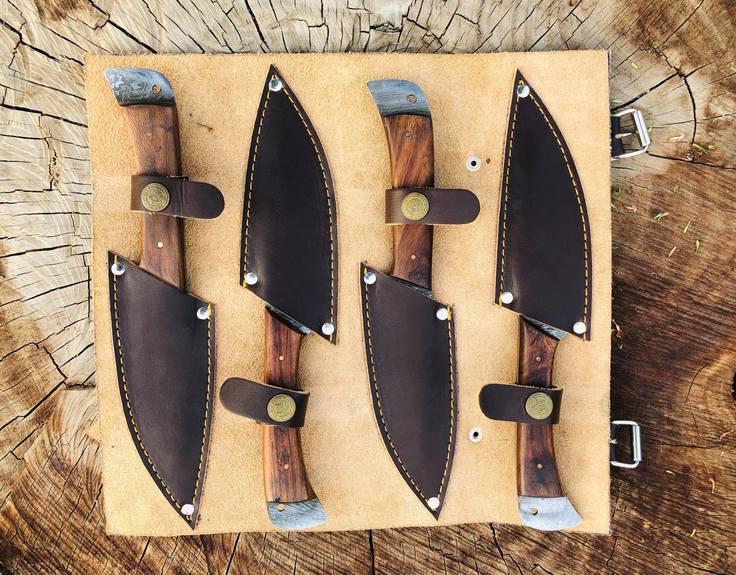 Conjunto de 4 facas artesanais para bife de Damasco