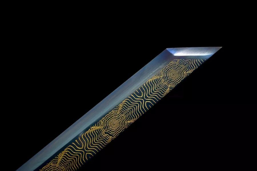 Ručně vyrobená katana, pravá japonská katana s rytým designem černé čepele