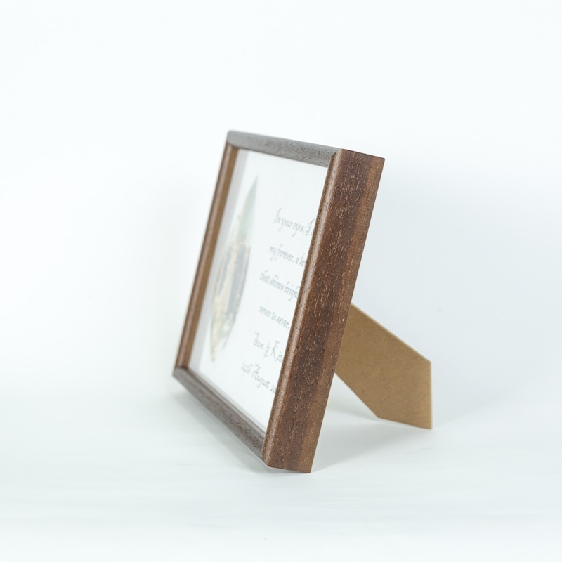 Personalised Leaf Carving Keepsake — Living Memories