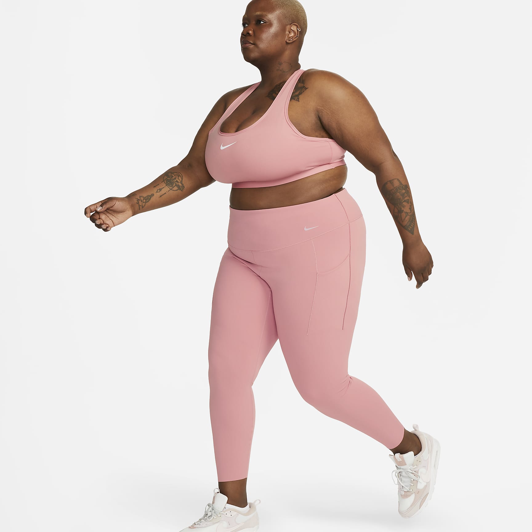 Universa - Women's Medium-Support High-Waisted 7/8 Leggings with Pockets (Plus Size)