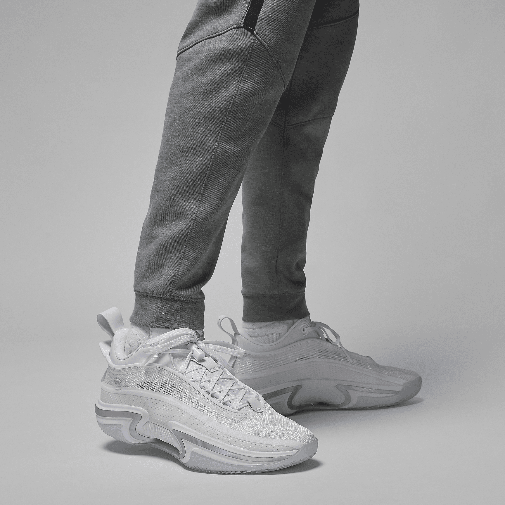 Dri-FIT Sport - Men's  Fleece Pants