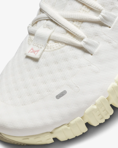 Women's Training Shoes