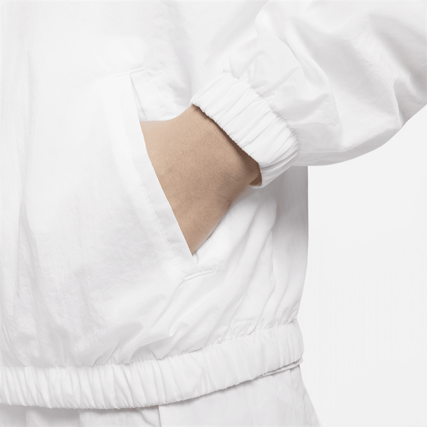 Sportswear Essential Windrunner - Women's Woven Jacket