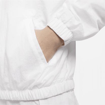 Sportswear Essential Windrunner - Women's Woven Jacket