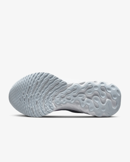 Women's Road Running Shoes