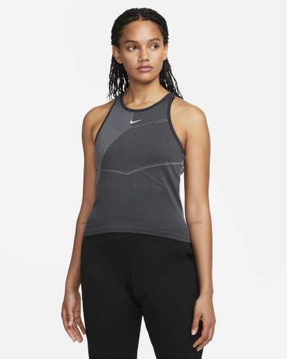 Women's Slim-Fit Training Tank Top