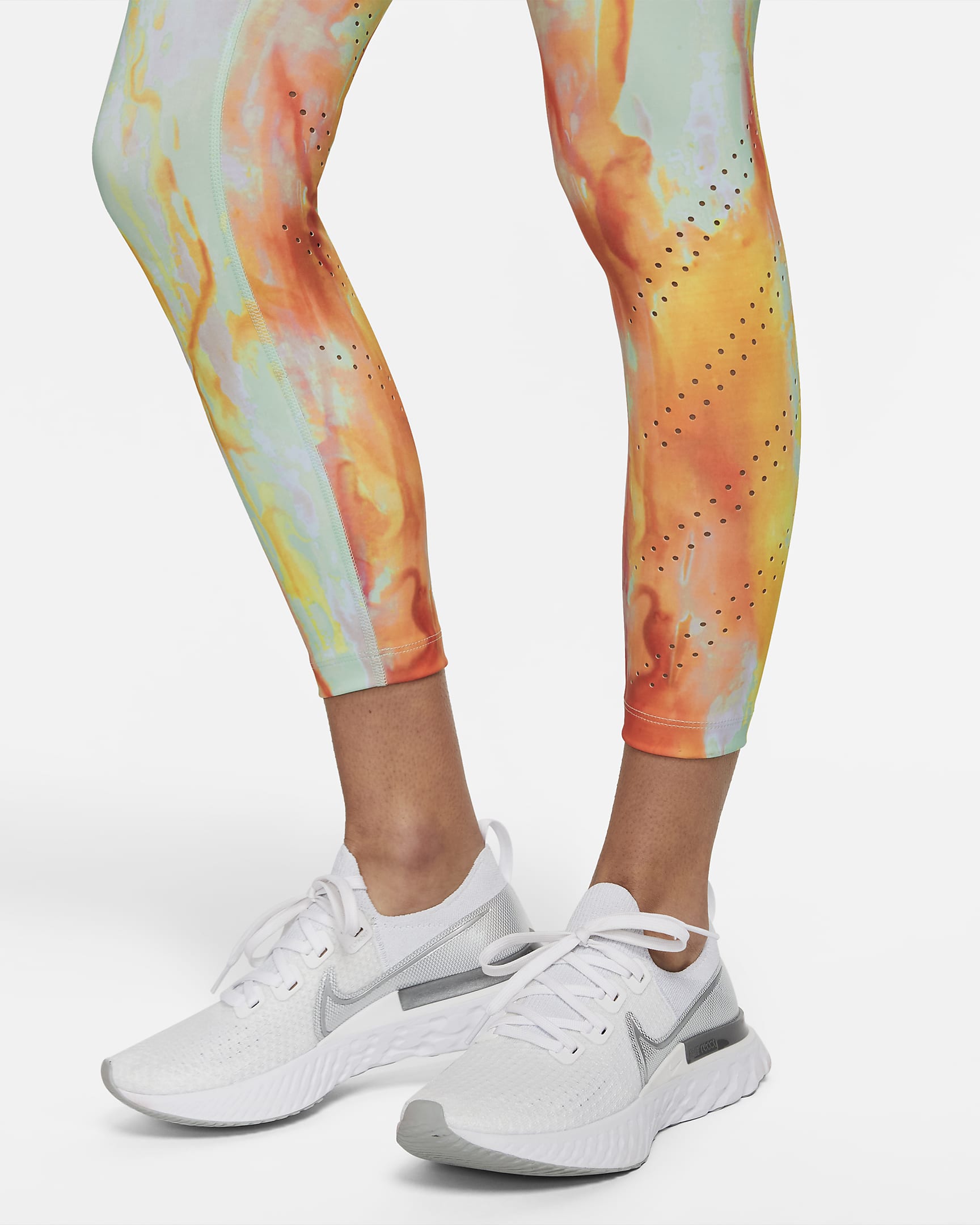 Women's Mid-Rise 7/8 Pocket Running Leggings