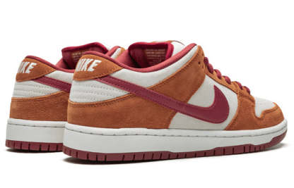 Low Pro SB 'Dark Russet
