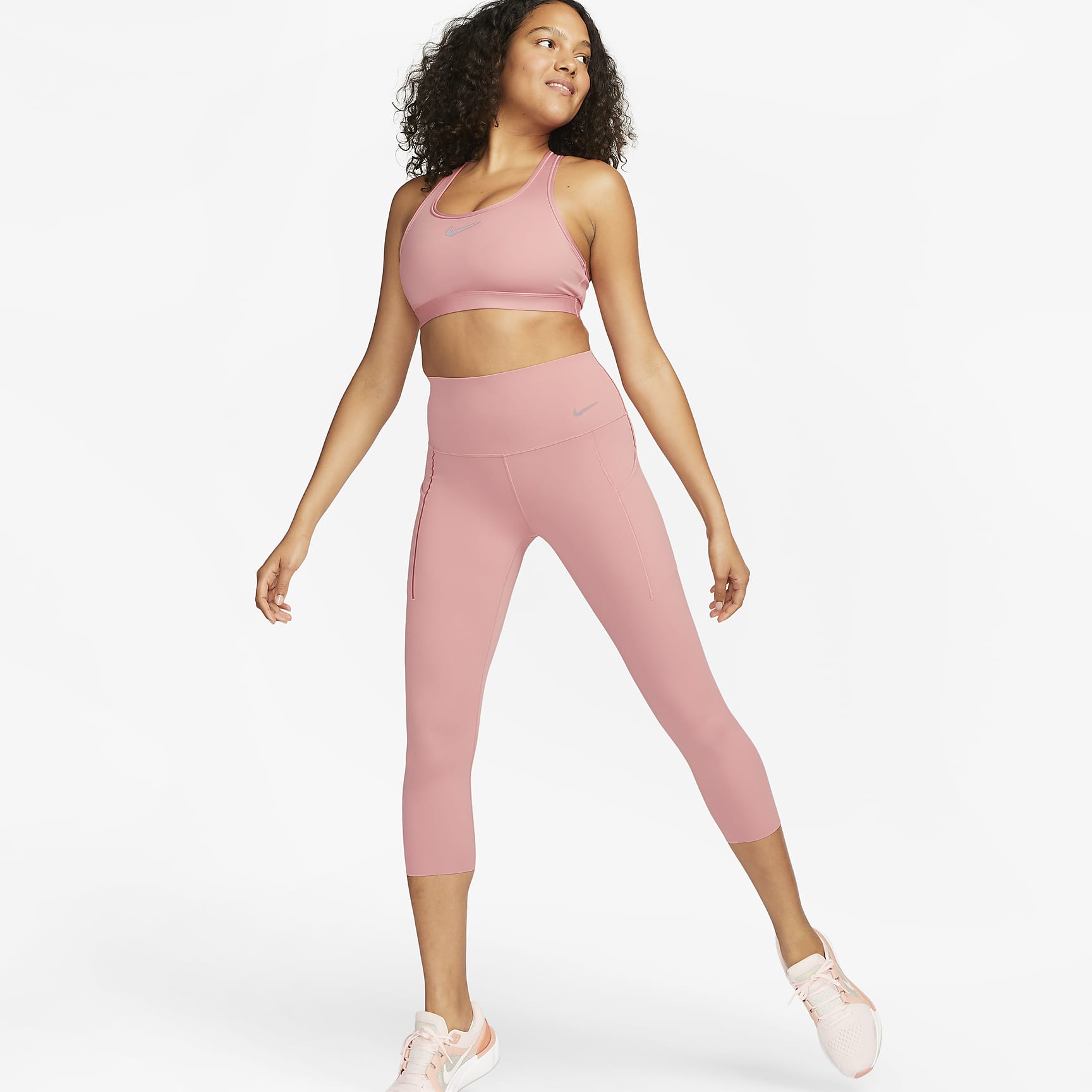 Universa - Women's Medium-Support High-Waisted Cropped Leggings with Pockets