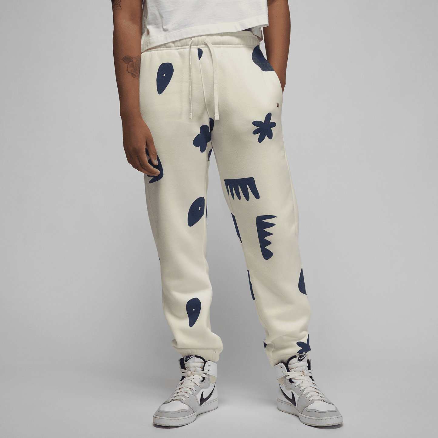 Artist Series by Mia Lee - Women's Fleece Pants
