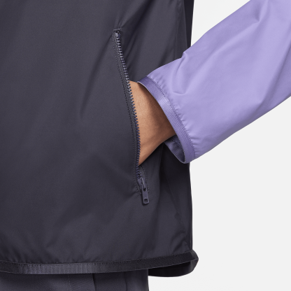 Liverpool FC Windrunner - Women's  Jacket