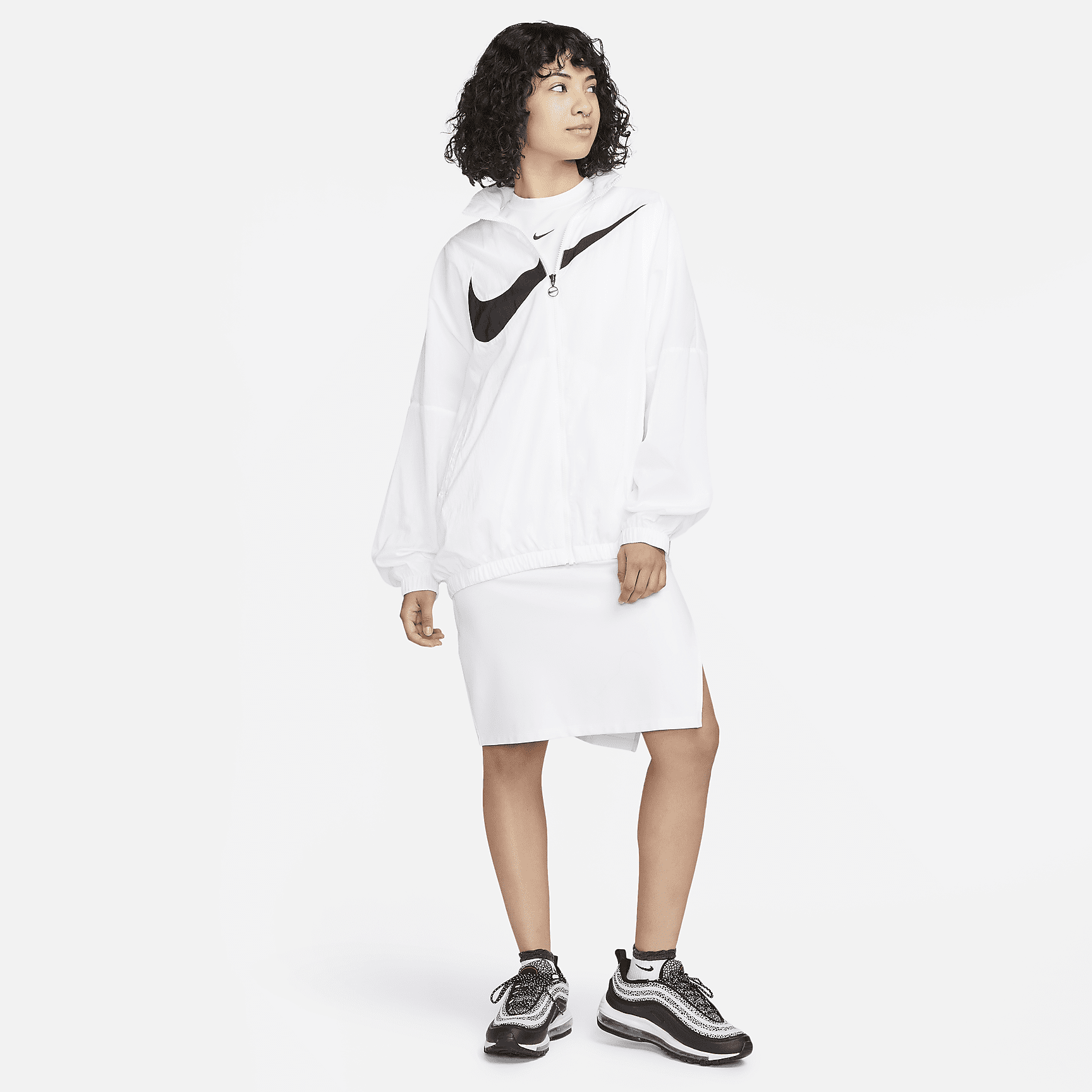 Sportswear Essential - Women's Woven Jacket