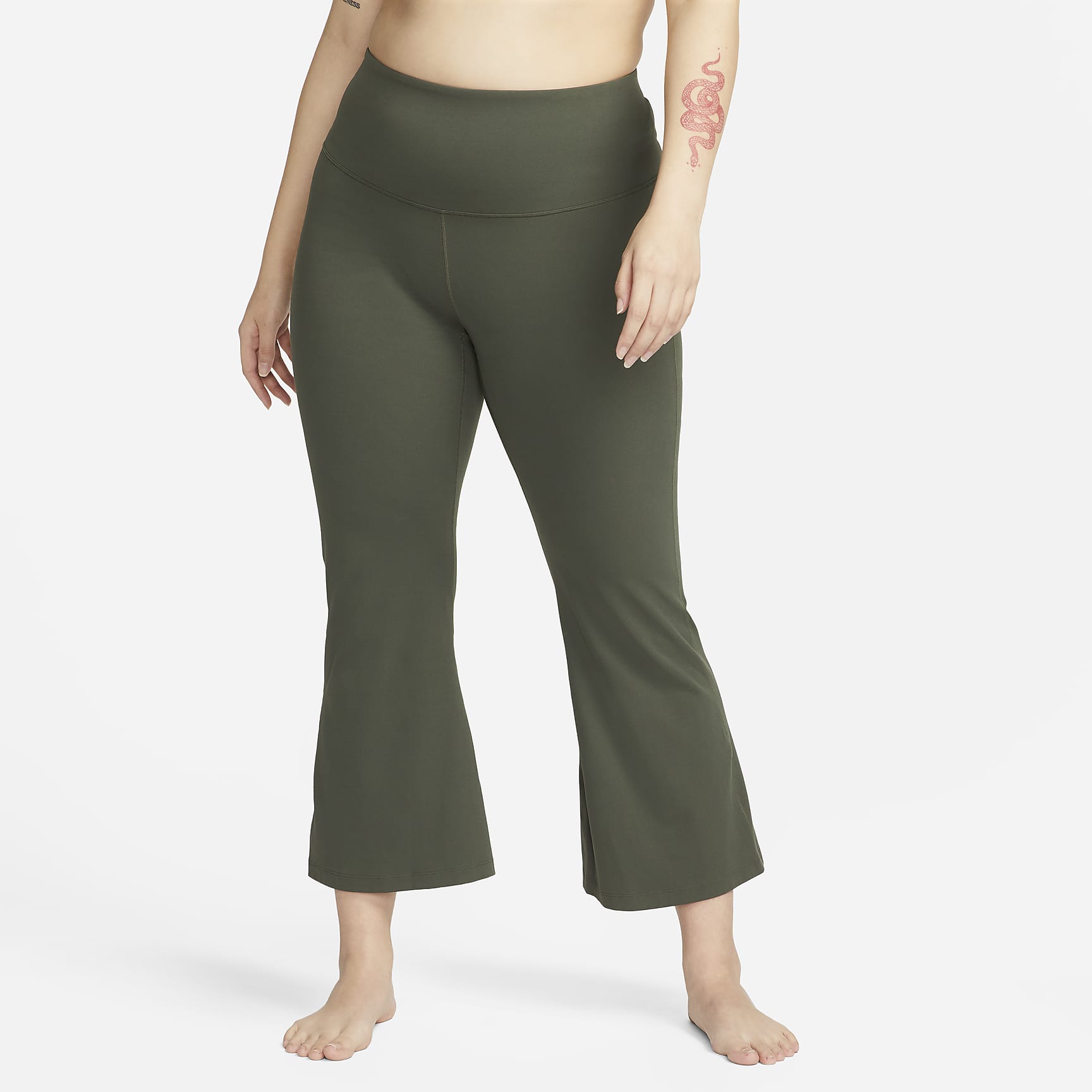 Yoga Dri-FIT Luxe - Women's Flared Pants (Plus Size)