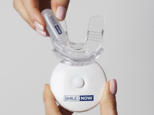 Insert gel into mouth tray