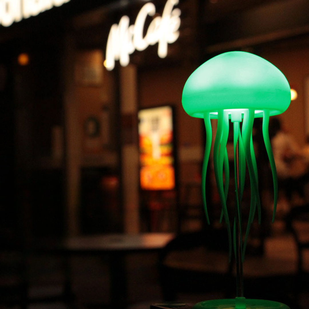 Dancing Jellyfish Lamp