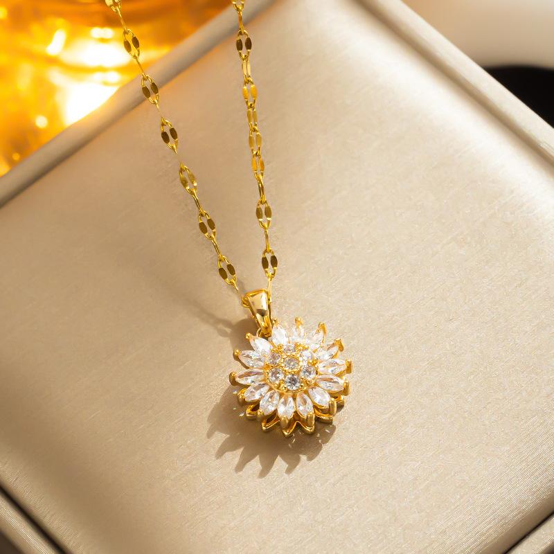 Rotatable Sunflower Necklaces For Women 2025 Fashion Jewelry Accessories Chain Choker