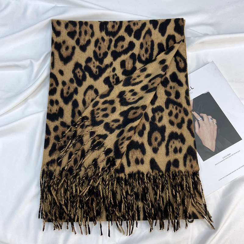 Women Leopard Print Scarf