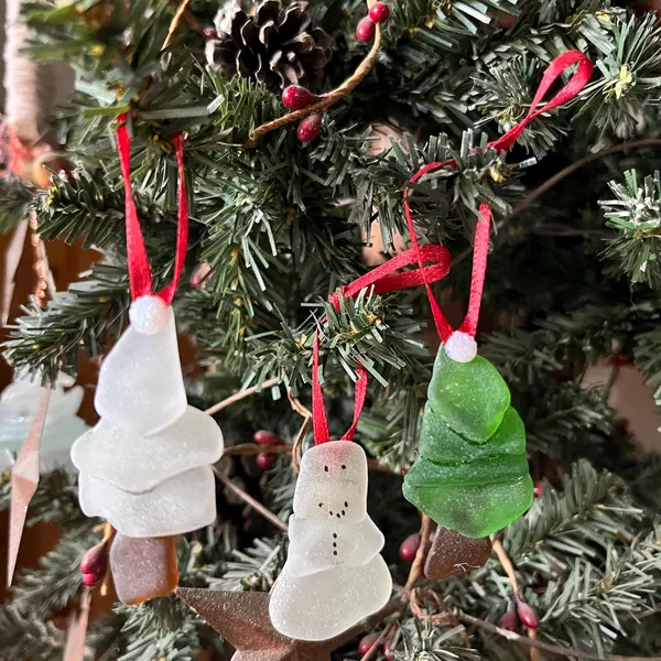 🎄 Sea Glass Holiday Keepsake Ornament