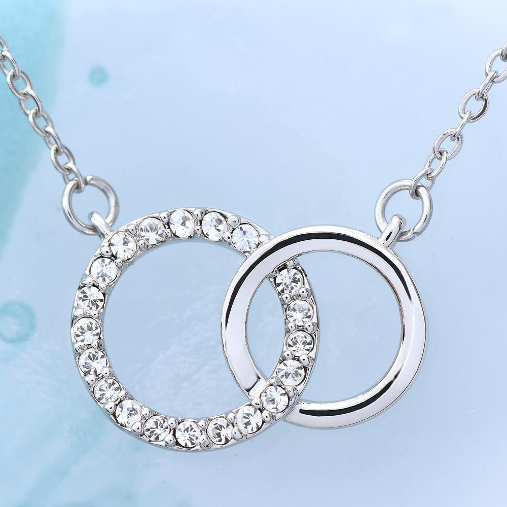 To My Daughter - See Yourself Through My Eyes, Love Mom Necklace Gift