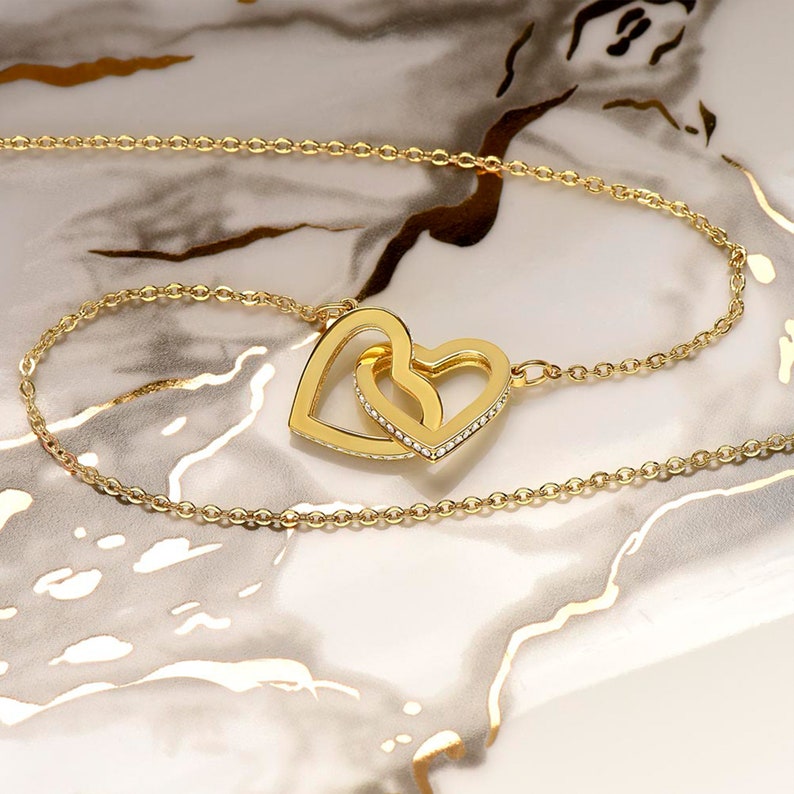 [ALMOST SOLD OUT] Heart Necklace - Sentimental Gift For Mom