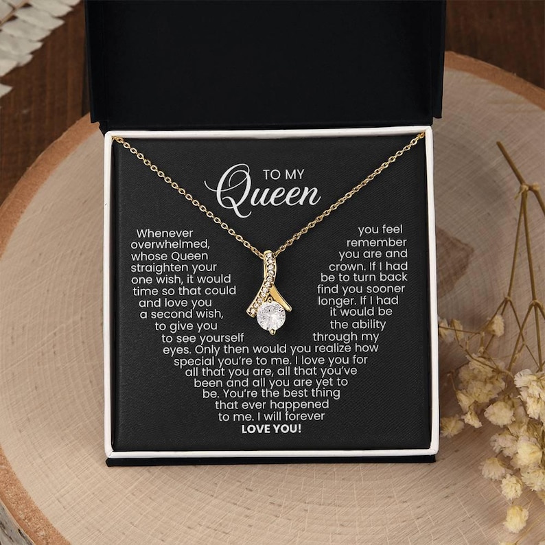 To My Queen Necklace - Ribbon-shaped pendant
