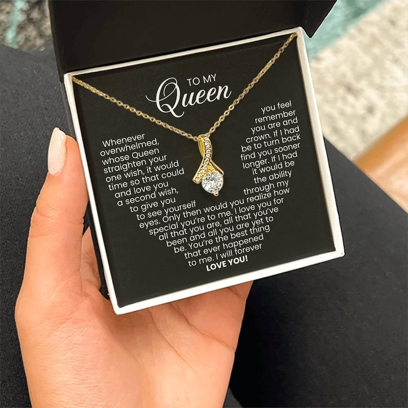 To My Queen Necklace - Ribbon-shaped pendant