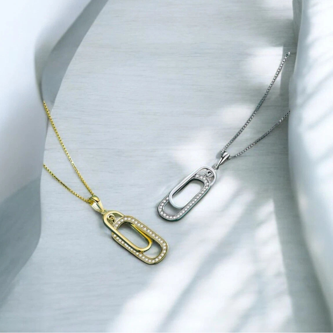 Mom & Daughter Forever Linked Necklace with Luxury LED Box
