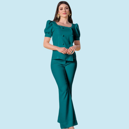 Women's Flared Style Modern Fit Scrub Pants™