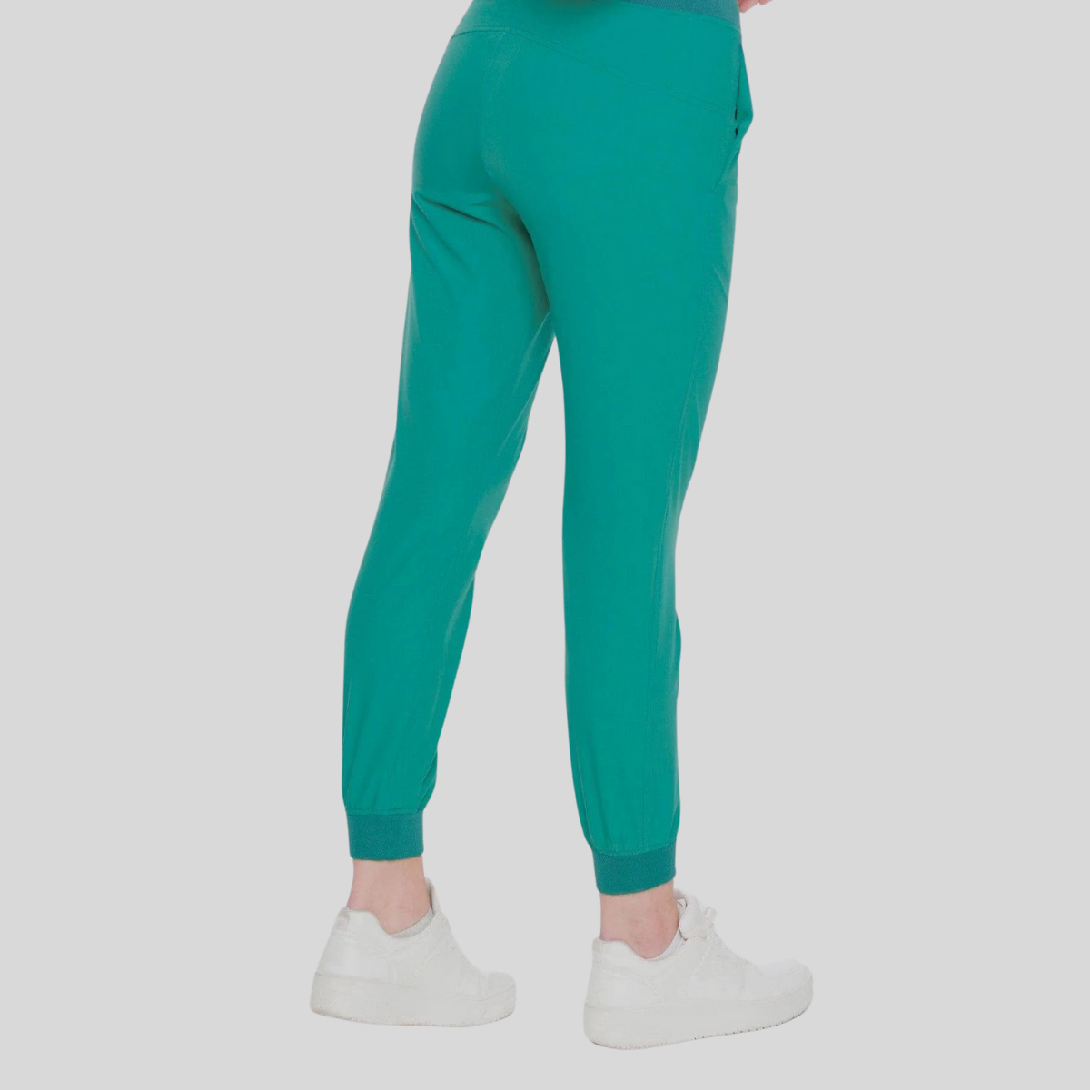 Women's Fashionable Cropped  Scrub Pants