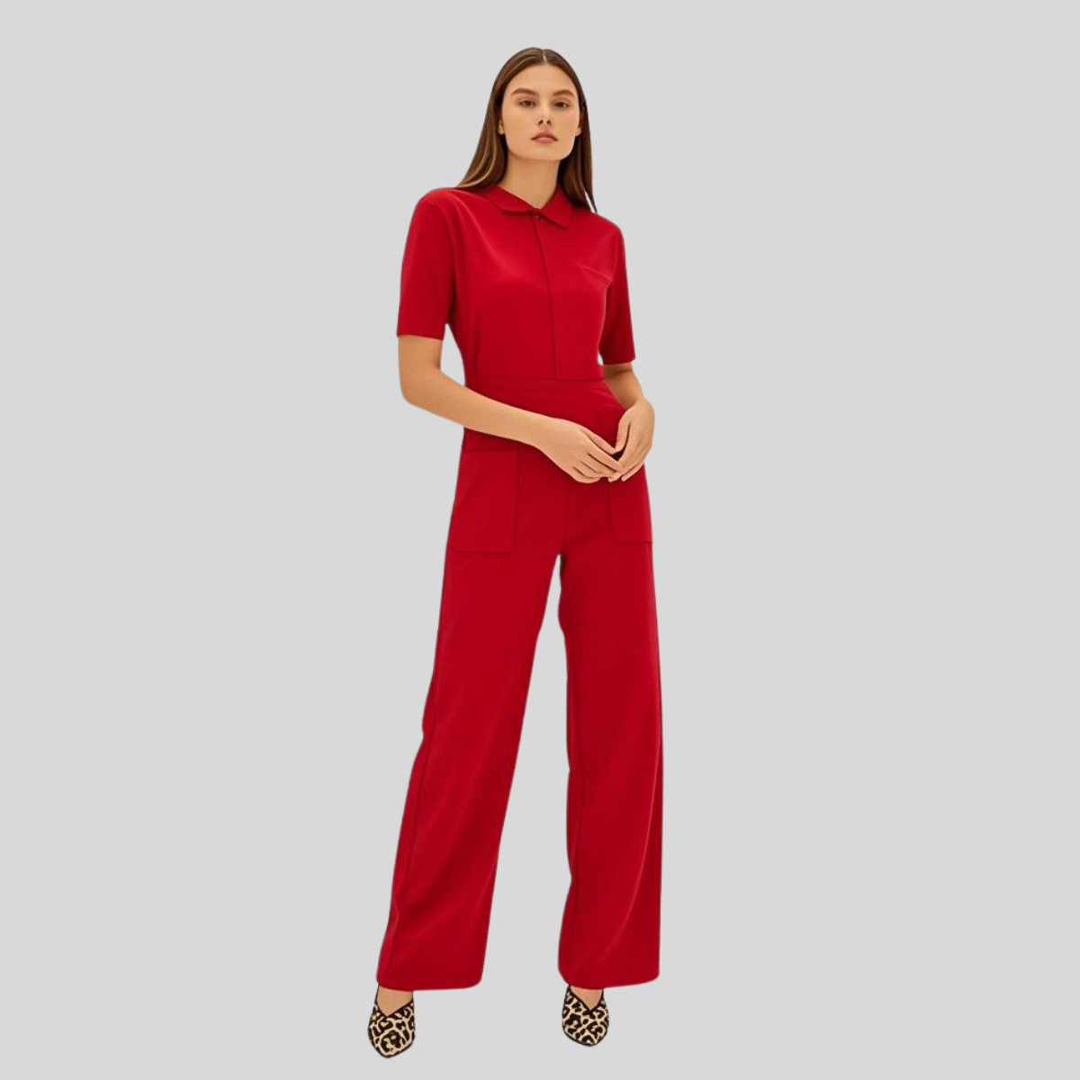Professional and Fashionable Scrub Jumpsuit with Pockets for Female Nurses
