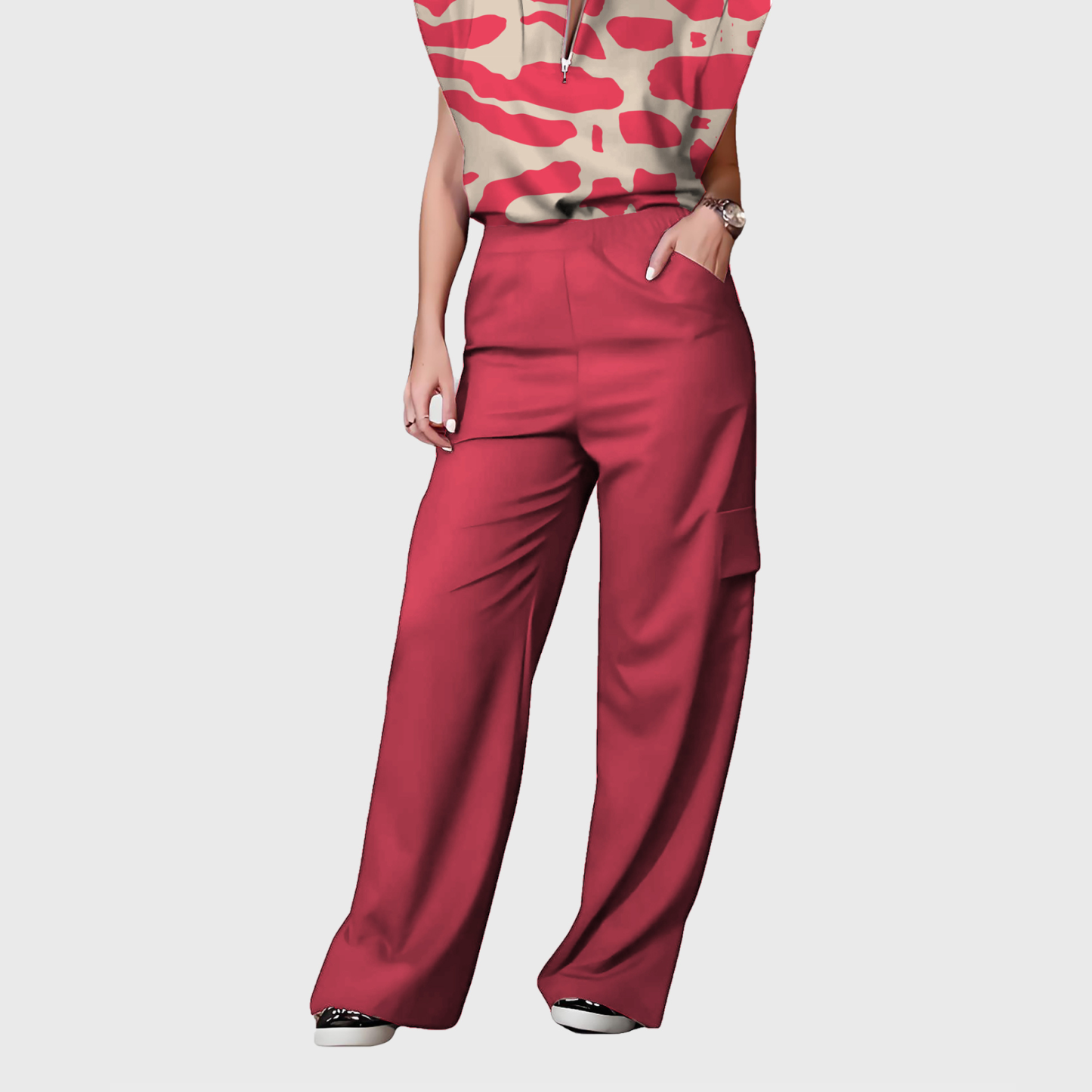 Women's Cargo Scrub Pants with Stylish Tailoring Details