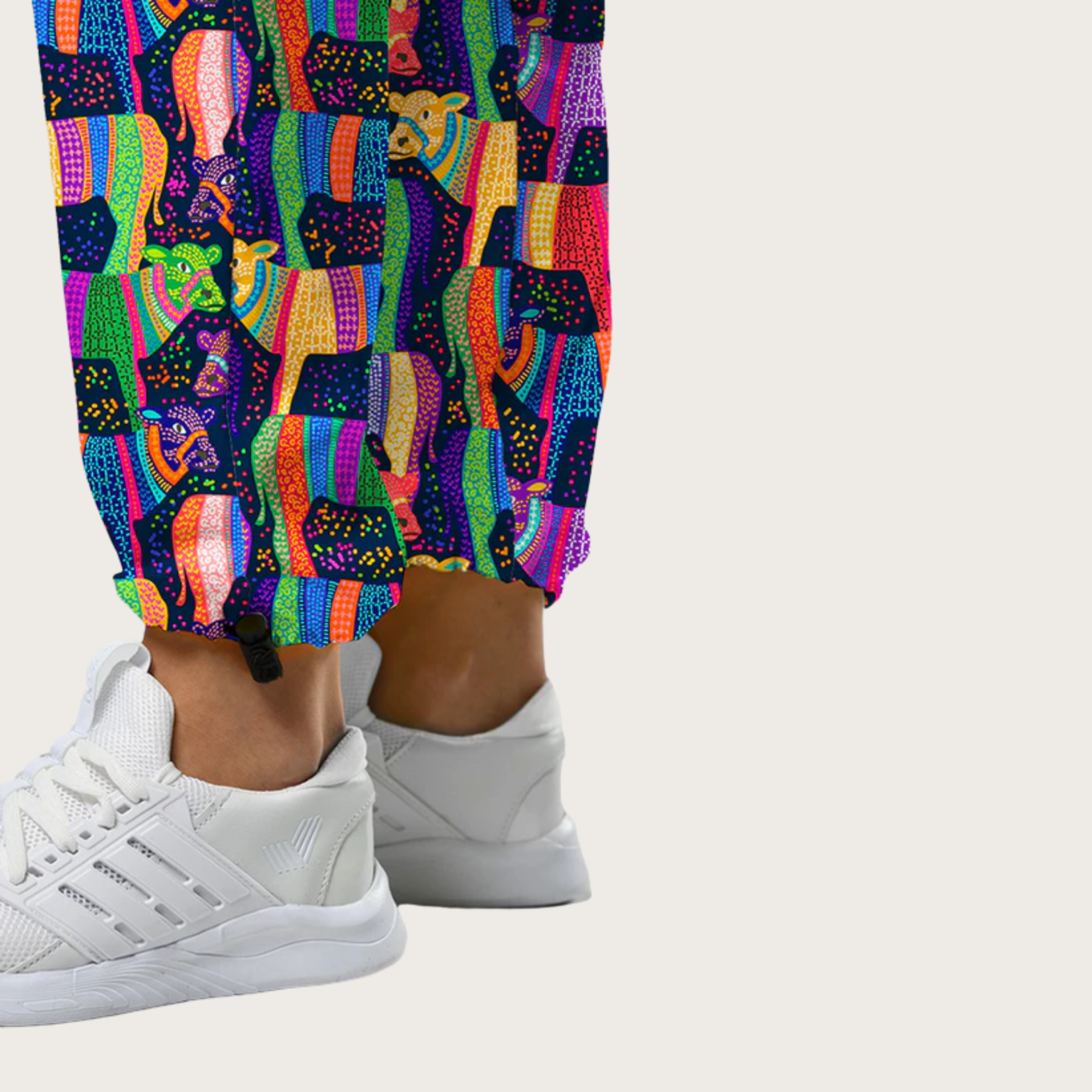 Women's Cows Parade V-neck Scrub Set SA4